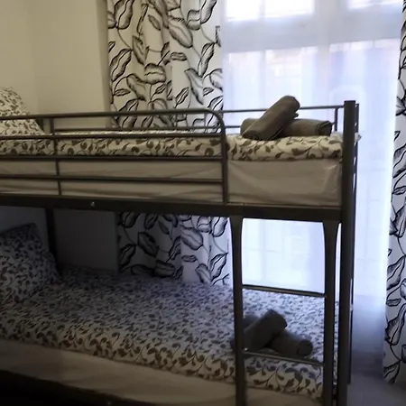 ріаza Lfach Pensión Calpe