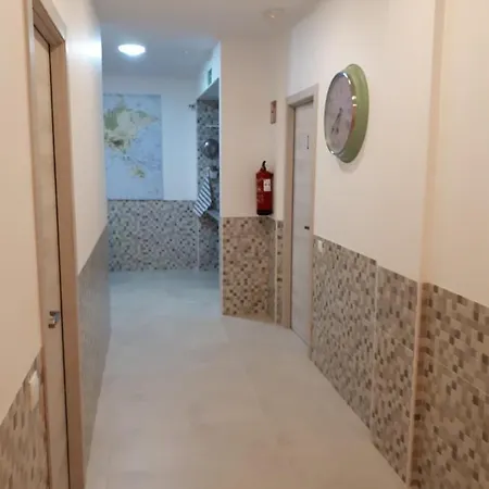 ріаza Lfach Pensión Calpe