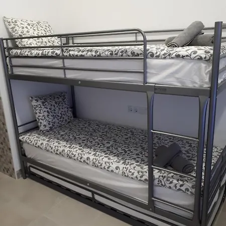 ріаza Lfach Pensión Calpe